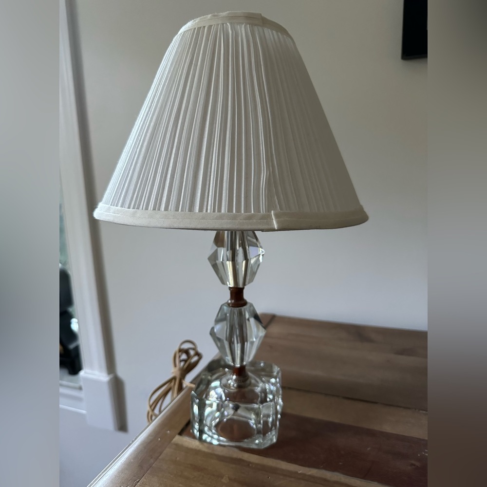 Vintage cut glass small table lamp